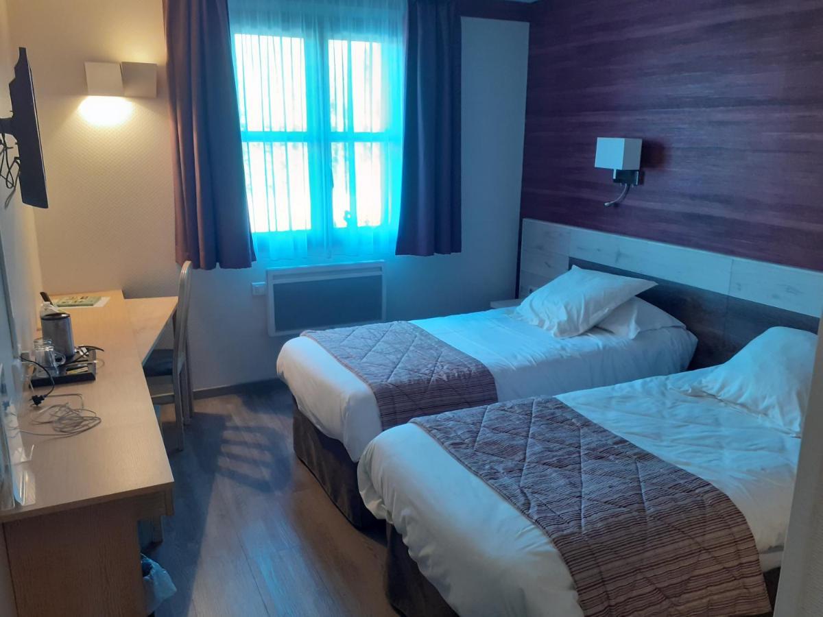 Logis Le Luth Hotel Mirecourt Exterior foto